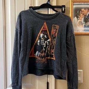 Def Leppard crop sweatshirt
